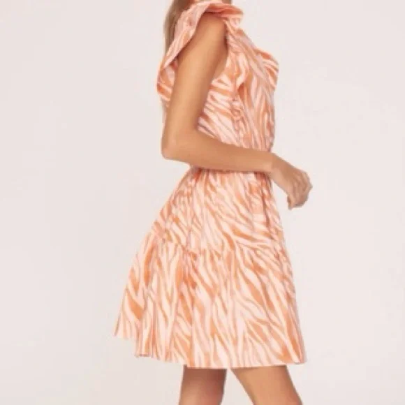 open lace back dress Shop Derek Lam Clothing and Dresses at SilkRoll. Trade with us!